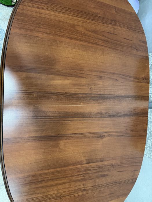 Продам стол б/у