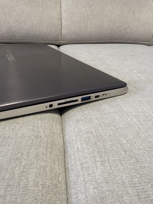 Ноутбук ультрабук asus