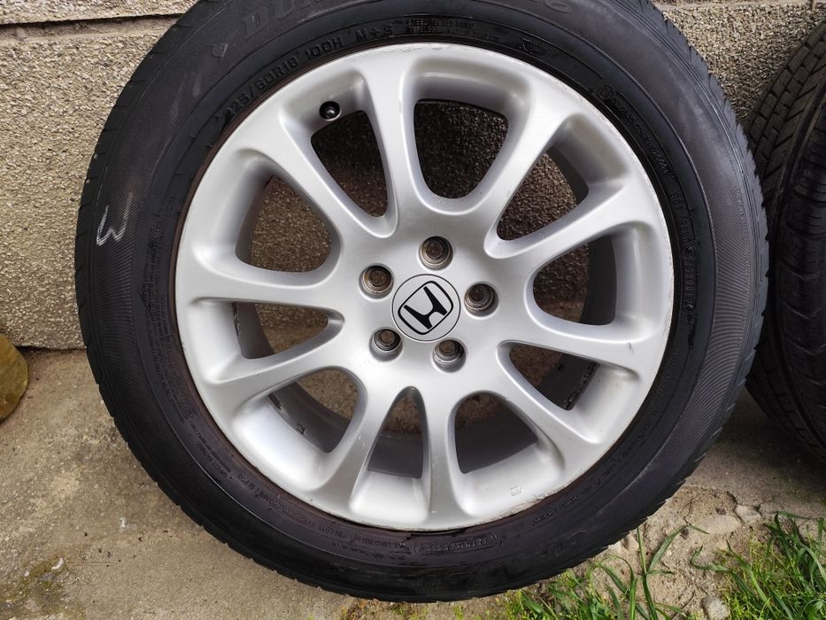 18ки 5х114,3 Хонда црв  honda crv с гуми дънлоп