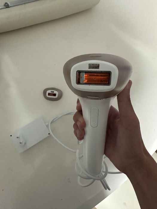 Aparat de epilare definitiva Philips Lumea Prestige
