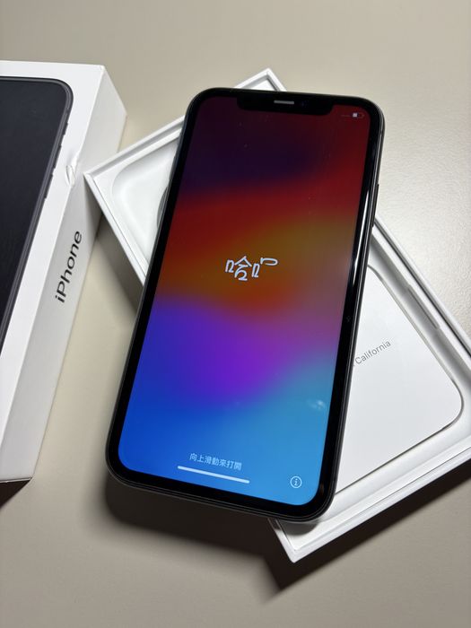 iPhone 11 Black 64 GB