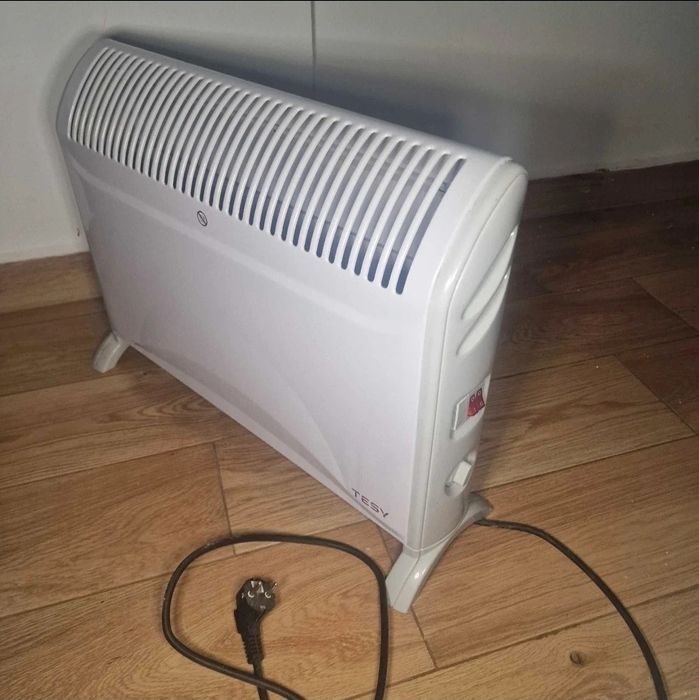 Convector electric de podea Tesy CN214ZF