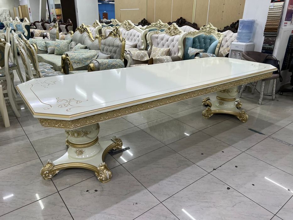 Стол для гостей,Мебель