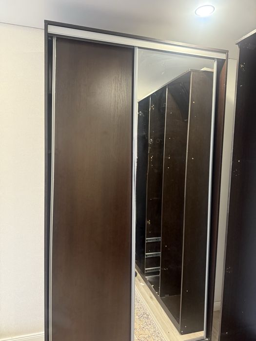 Шкаф в хорошем состоянии