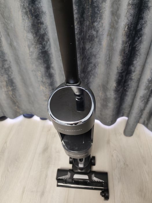Aspirator cu spălare Rowenta X-Clean 4 – stare perfectă, cu garanție
