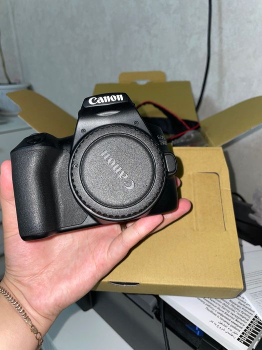 Продам новую камеру Canon