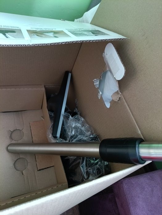 Прахосмукачка Bosch Serie 4 AquaWash&Clean