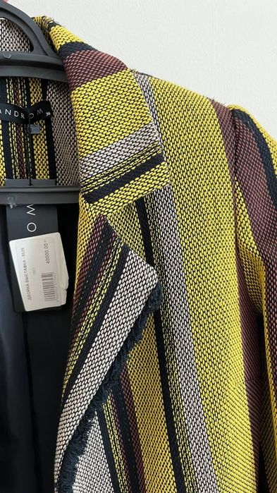 Продаю костюм, новые