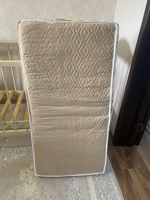 Продам детскую кровать