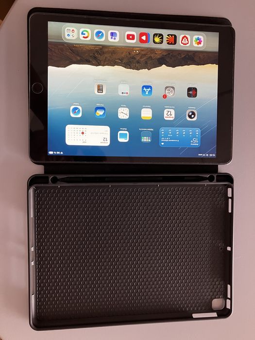 Продам или обменяю Ipad 9