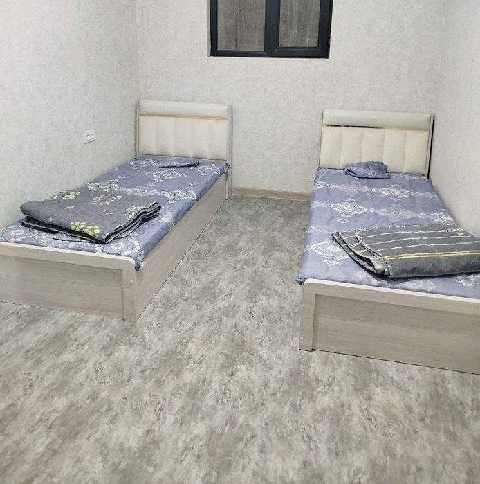 Shkaf. 1.40×2 m : __kravat 2 ta : 2m × 90 sm:__gardirob 1m × 80 sm: