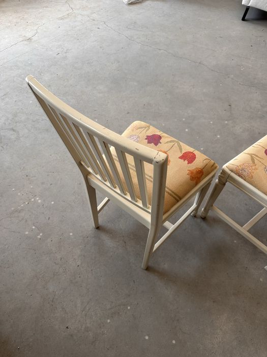 Чифт шведски дървени столове, 80-те години