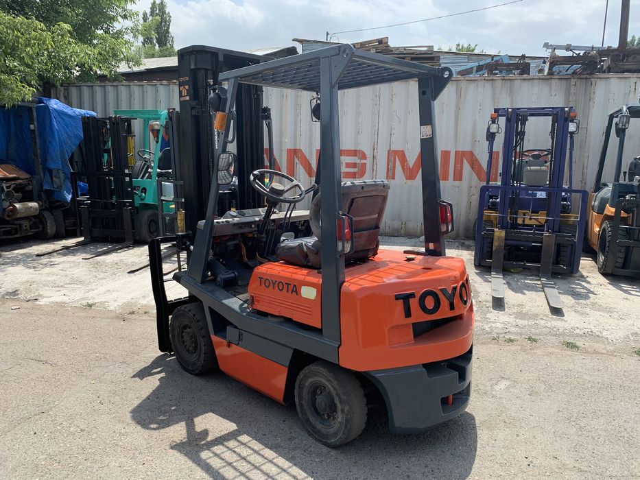 Toyota 4FG18 Вилочный погрузчик