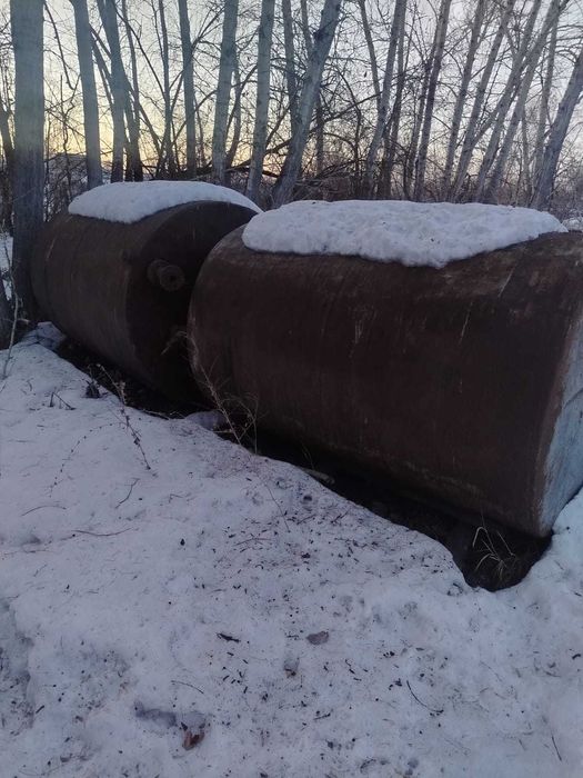 3 куб бочки под солярка и бензин