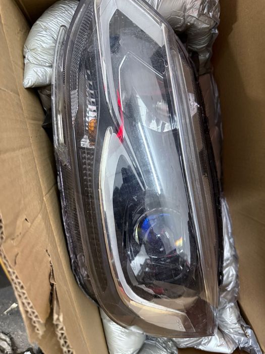 Фары на Chevrolet Onix