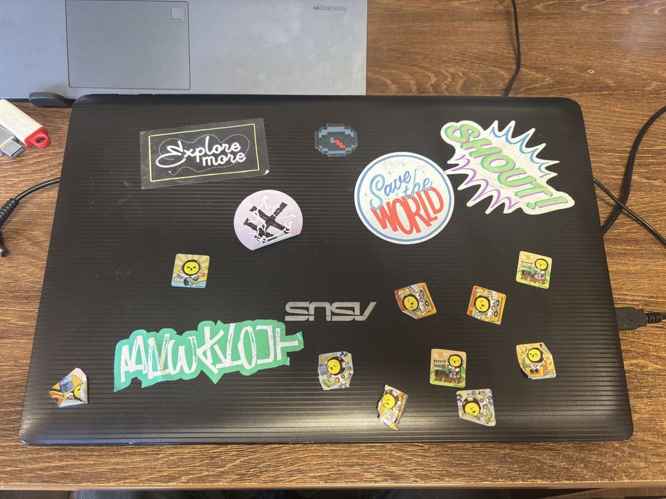 Laptop Asus K53SD