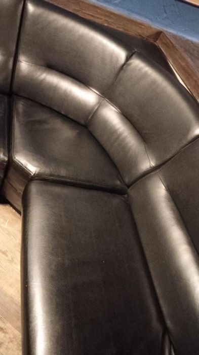 Продам диваны для заведений