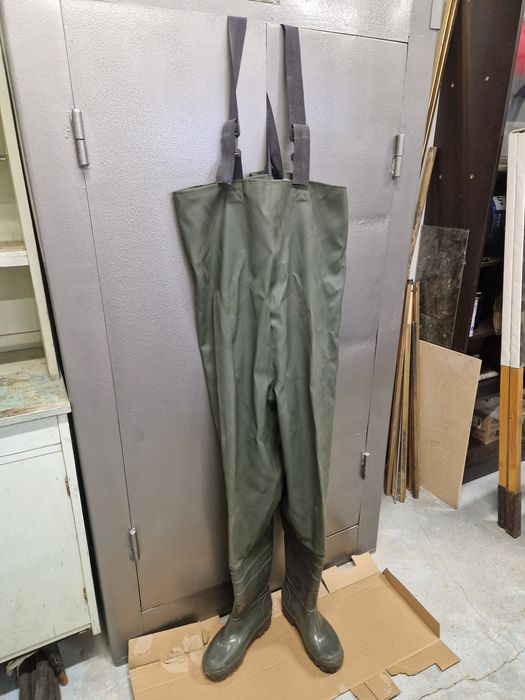 Полукомбинезон -сапоги рыбацкие