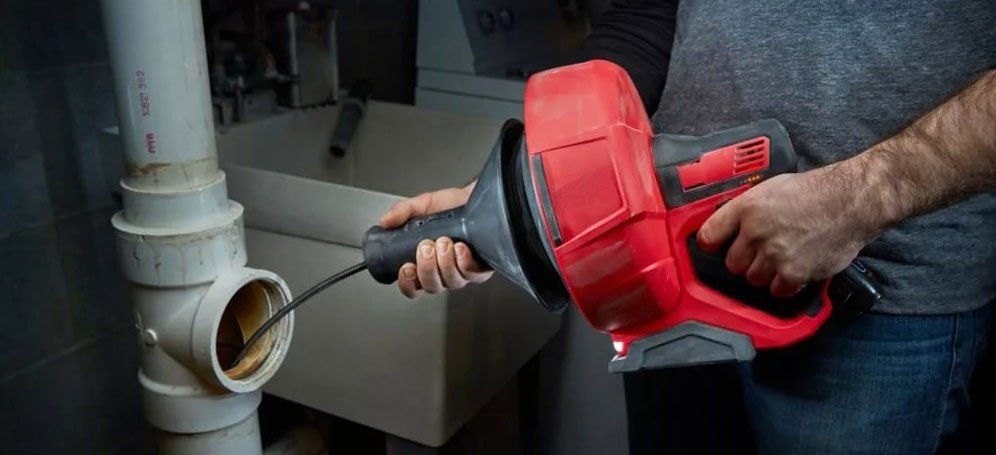 Чистка канализации . Любой район! Аппаратом.Сантехника!!