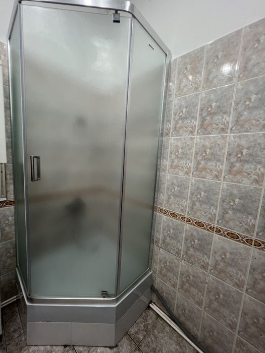Продам душевую кабину