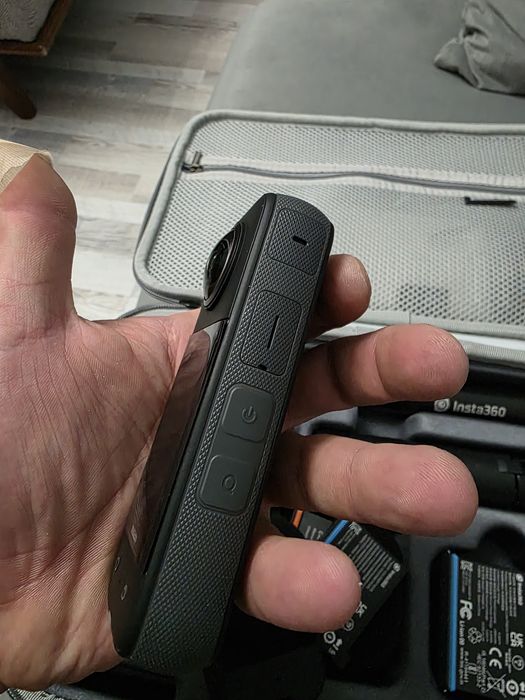 Insta360 X3 комплект