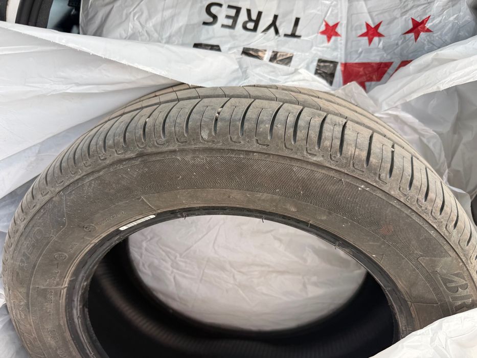 Продавам 4 бр гуми BRIDGESTONE Ecopia EP150 с размер 205/55/16