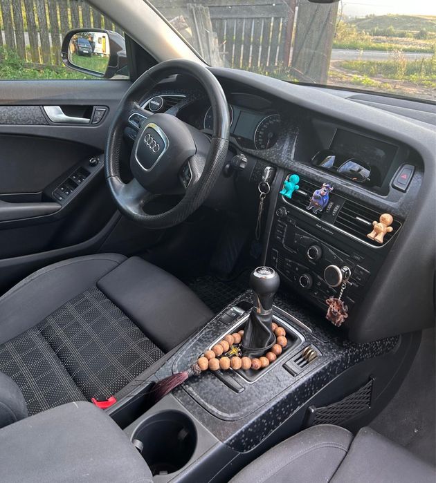 AUDI A4 Avant 2011 — imagine 4