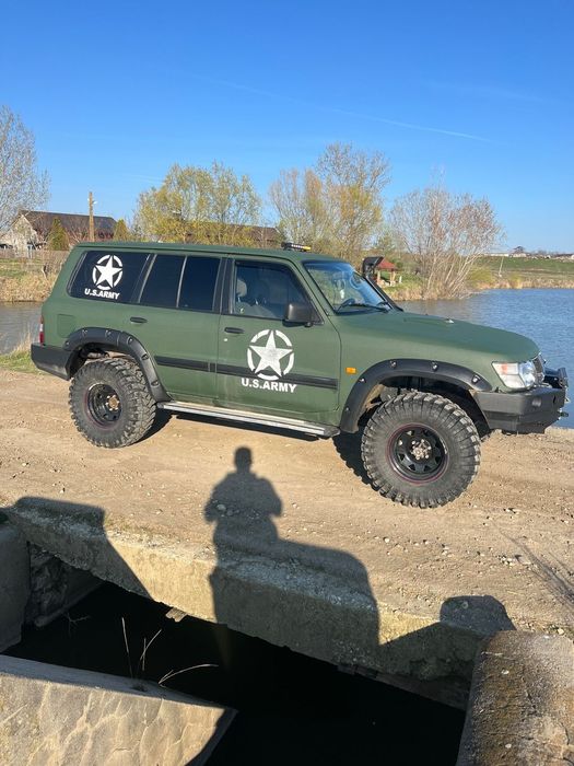 Nissan Patrol  Autoutilitara