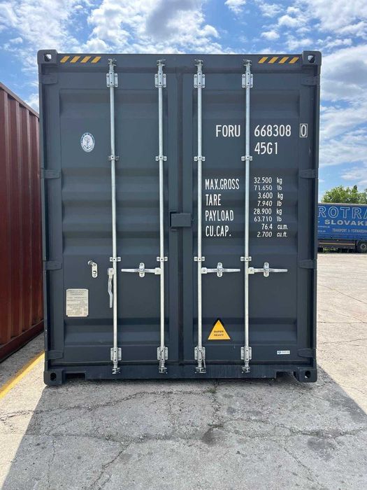 Inchiriez spatiu depozitare pe termen scurt sau lung in containere maritime mici sau mari sau cort industrial