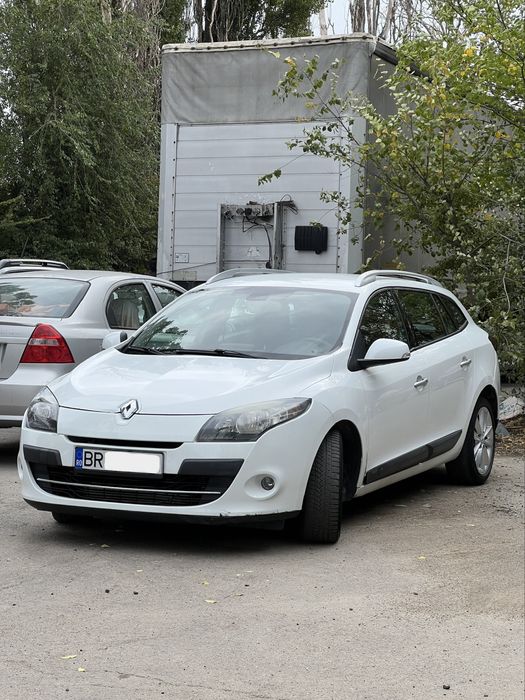RENAULT Megane 2010 — imagine 2