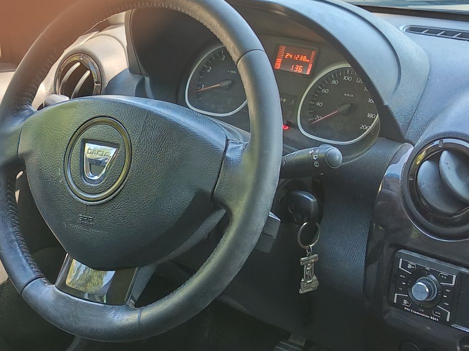 DACIA Duster 2012 — imagine 5