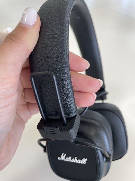 Продам оригинал наушники Marshall Major IV