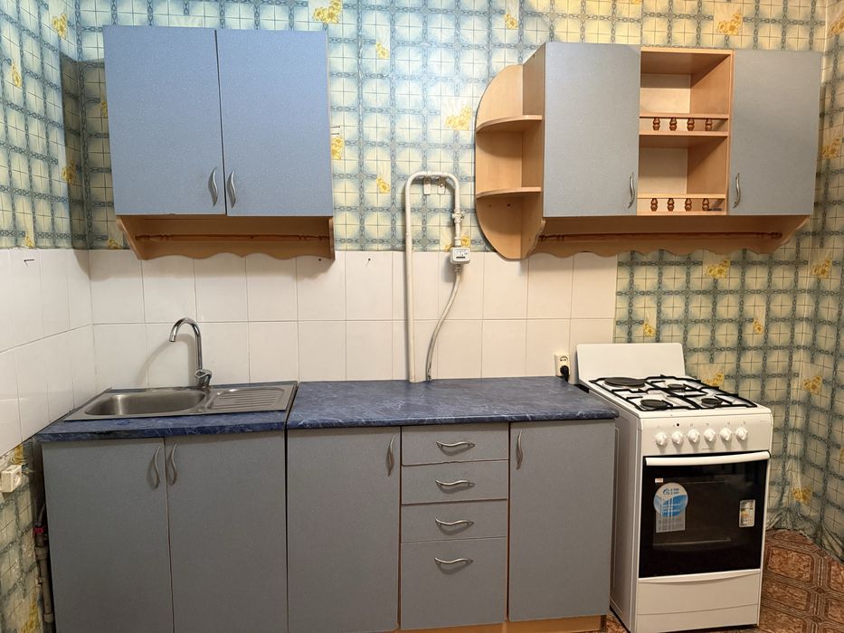 Срочно Продам Куханный гарнитур