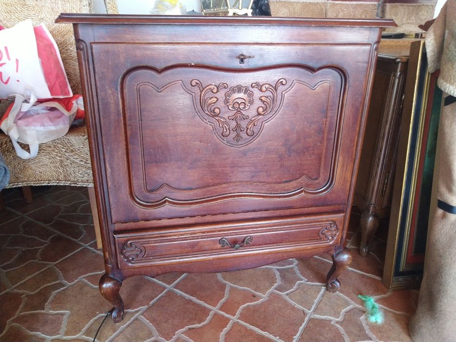 Комод стил Louis xv