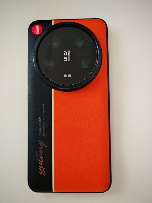 Xiaomi 14 Ultra 16/512GB Global – Пълен комплект, 90W зарядно, топ камера