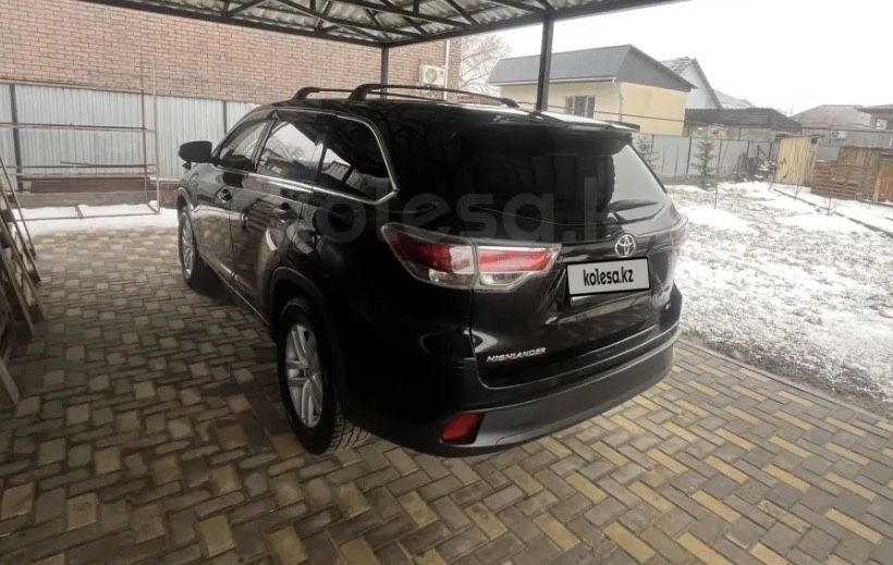 Toyota Highlander продам машину срочно