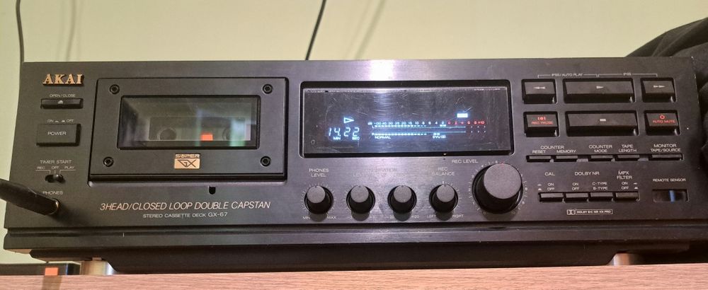 AKAI cassette deck GX 67