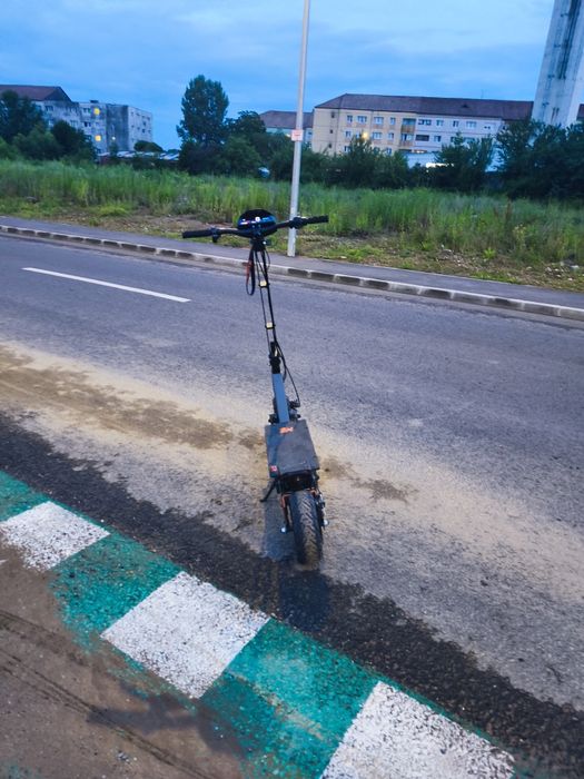 Vând Kukirin G4.