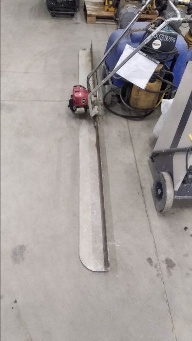 Вибромастар с две дръжки 2 м и 3 м Под НАЕМ Rentex