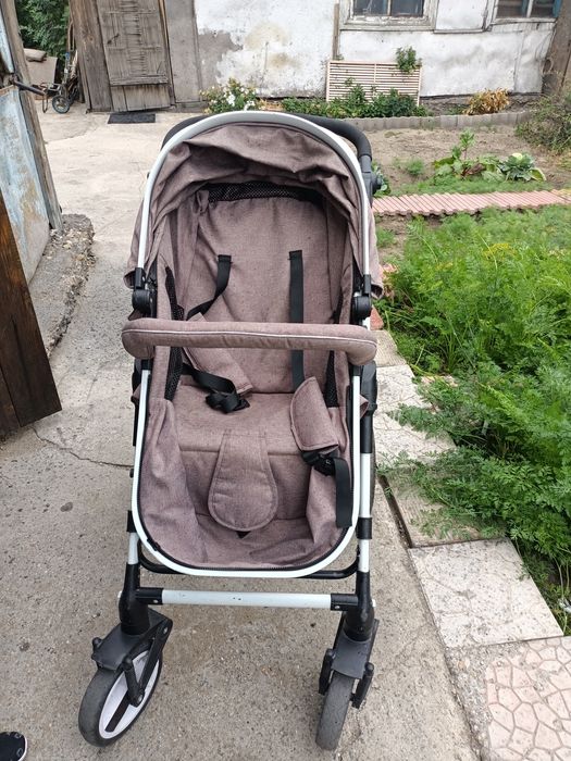 Продам Коляску в хорошем состоянии