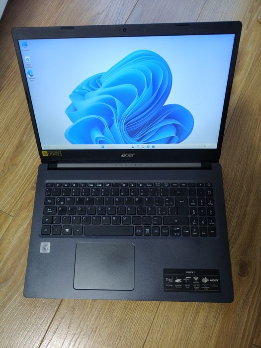 Laptop Acer i5 gen 10 / 4 GB RAM / Ssd  256 gb
