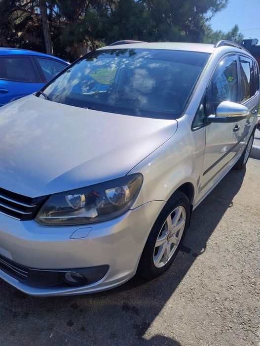 Vând Volkswagen Turan