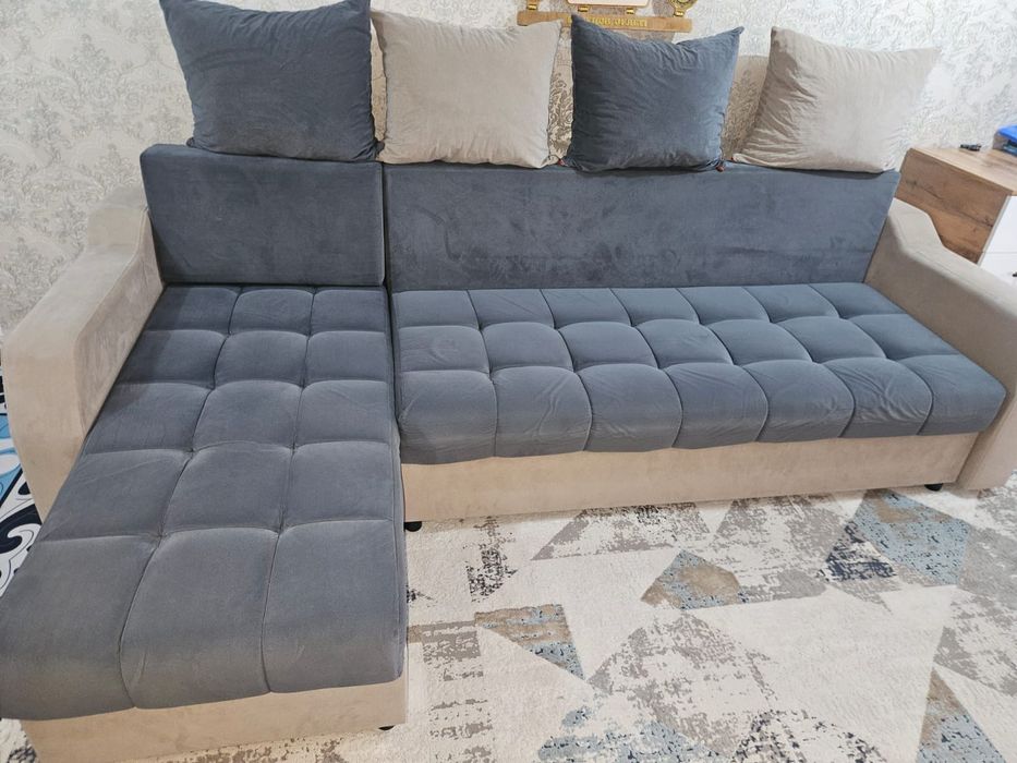 Продам угловой диван
