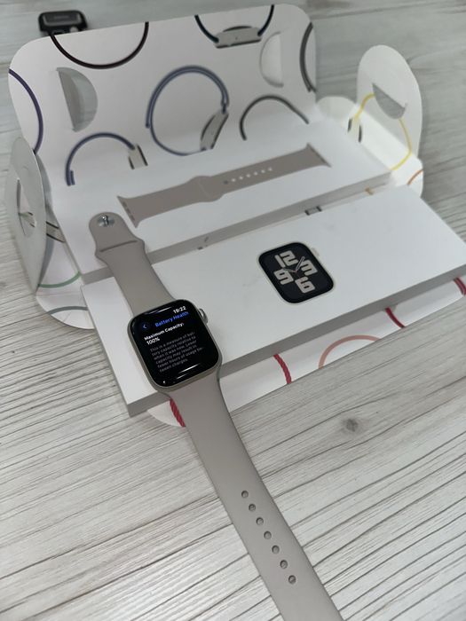 Apple Watch SE 2 Gen 44MM GPS 100%