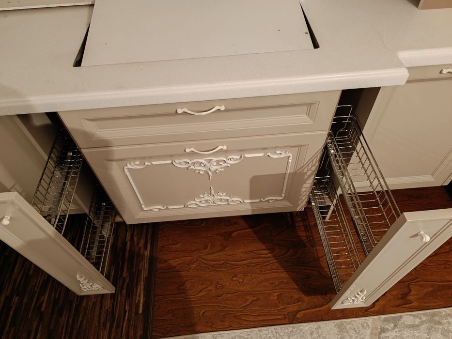 Кухонный. Доставка. Установка