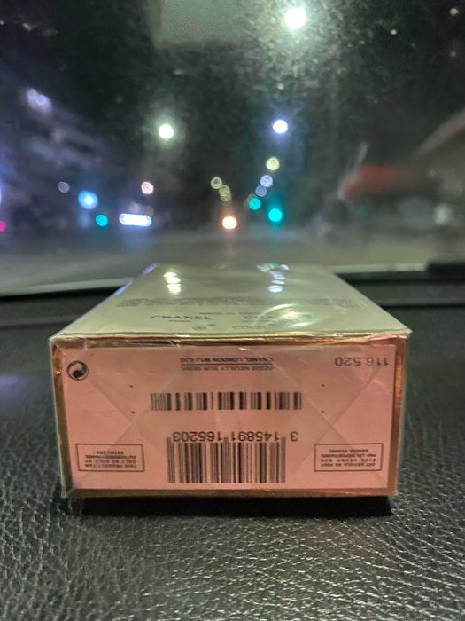 Parfum coco-chanel. Nou!