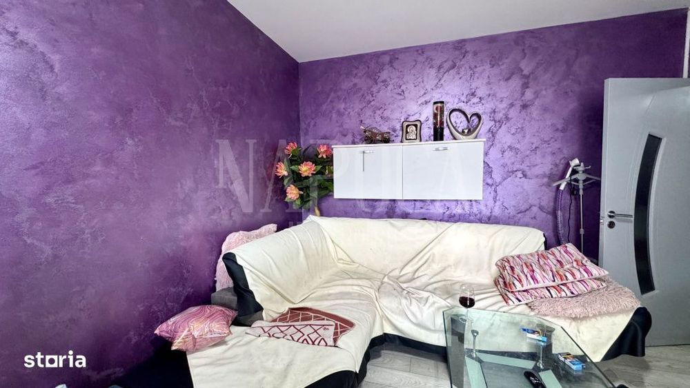 Apartament 3 camere de vanzare in Floresti