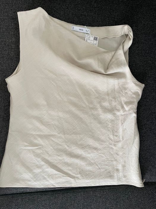 Mango дамска асиметрична и драпирана блуза