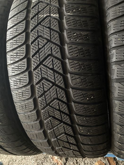 Шины 235/55/19 комплект бу пирелли