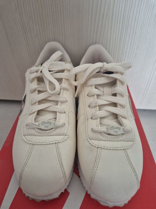 Маратонки Найк Кортез